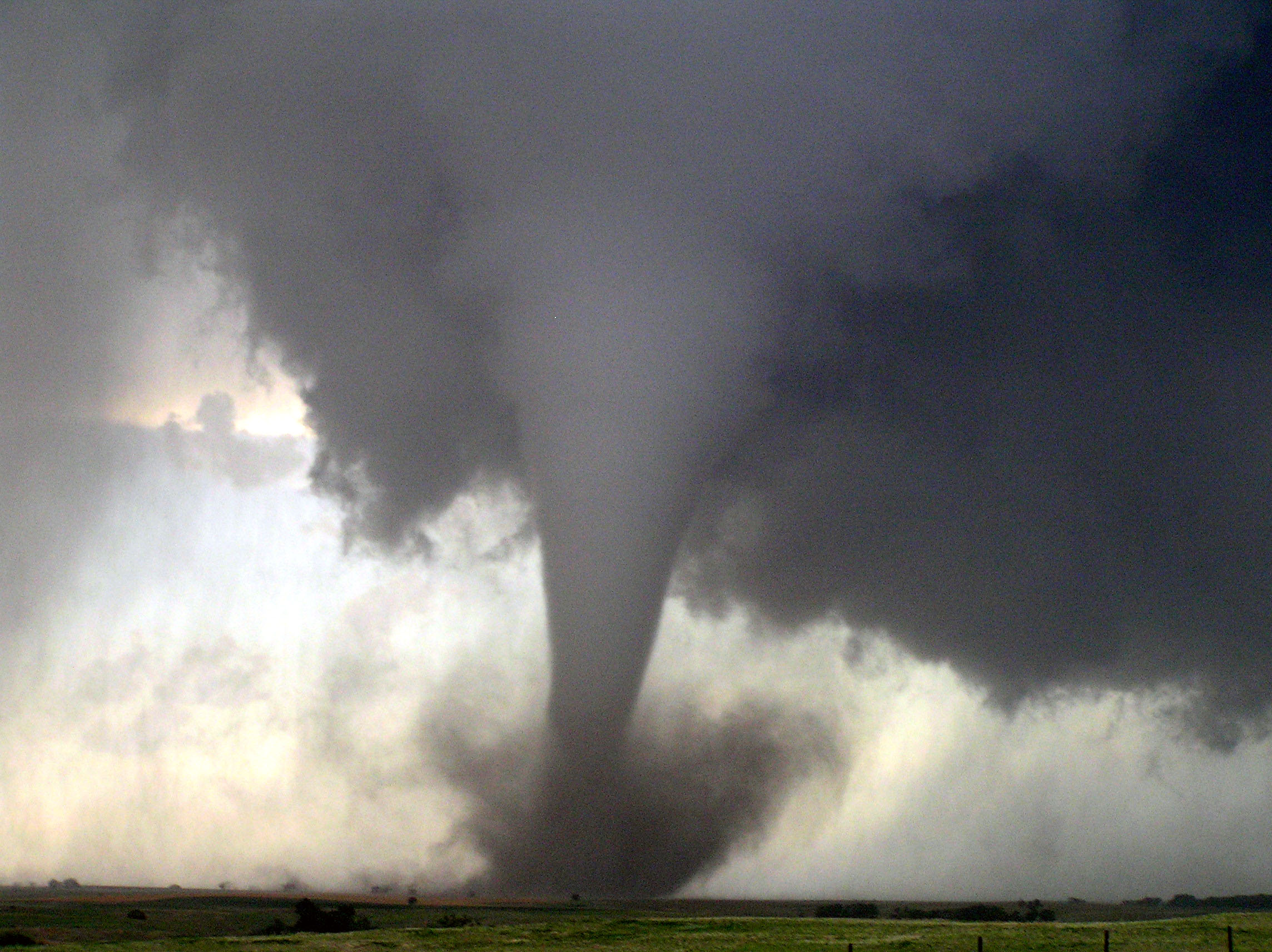 Tornado Chasing Image