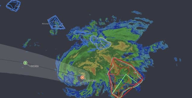 Hawaii Hurricane Lala radar and warning map: storm center offshore southwest of the Big Island, Hurricane Warning in red, Tropical Storm Warnings in blue.